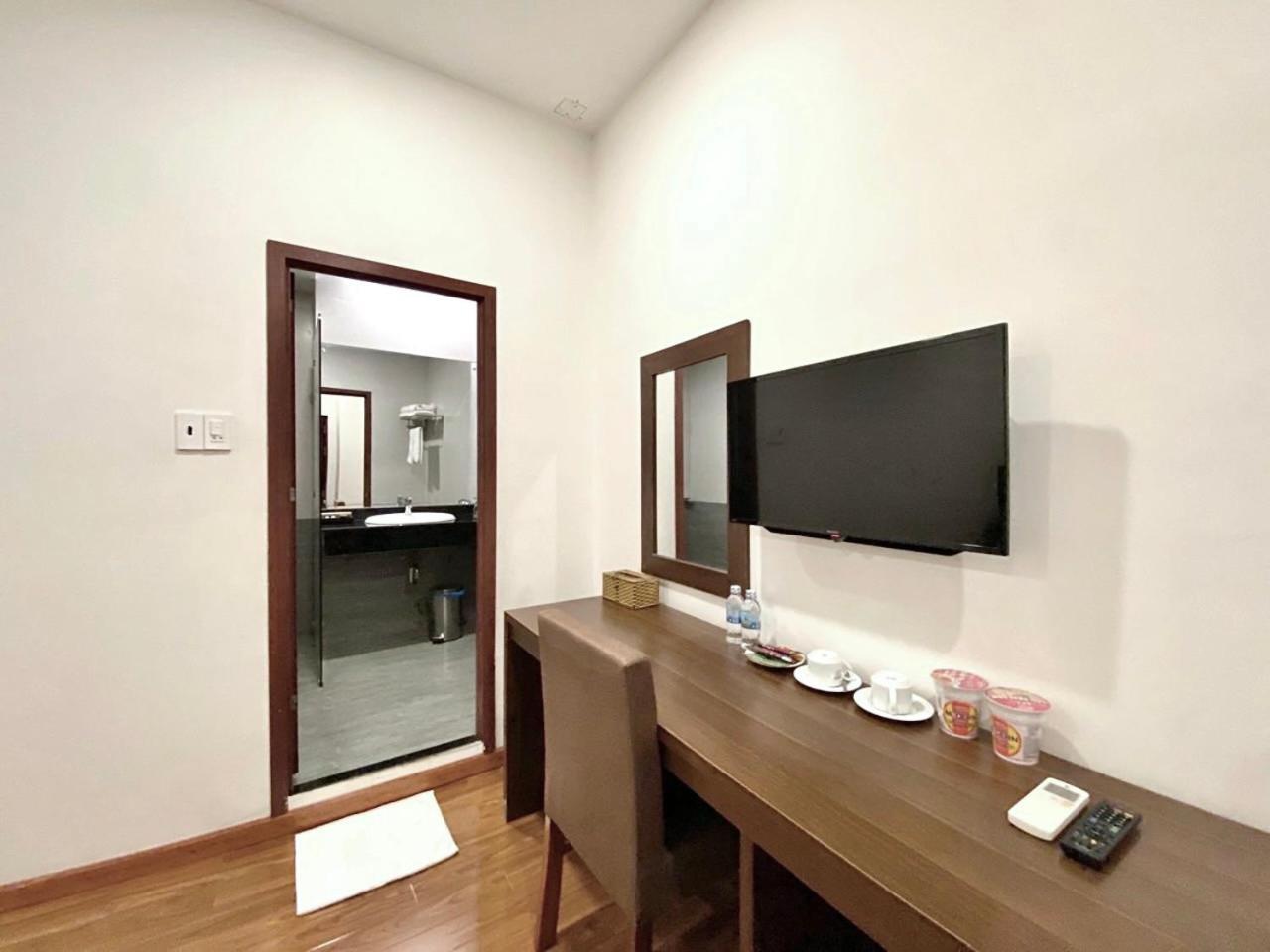 Bazan Xanh Hotell Buon Ma Thuot Eksteriør bilde