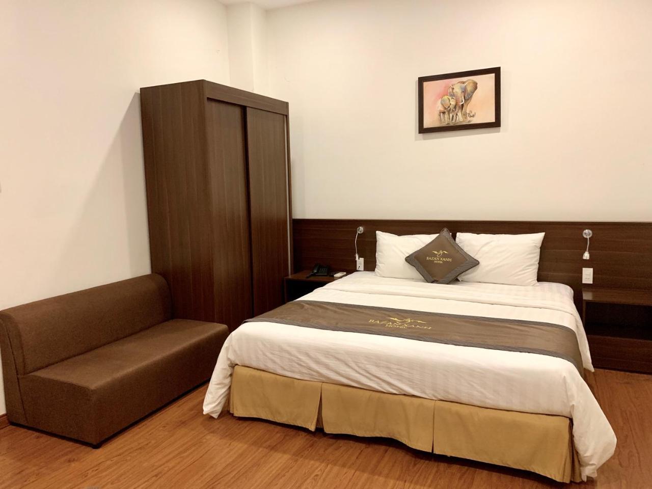 Bazan Xanh Hotell Buon Ma Thuot Eksteriør bilde